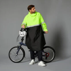 BTWIN PONCHO PLUIE VISIBILITE JOUR NUIT 560 NOIR JAUNE FLUO -Outdoor Série Magasin poncho pluie visibilite jour nuit 560 noir jaune fluo 3